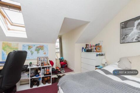 Endlesham Road, London, SW12 photo 5