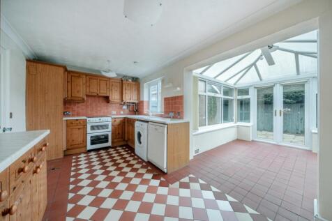 1441715-8-69d83a47cd192