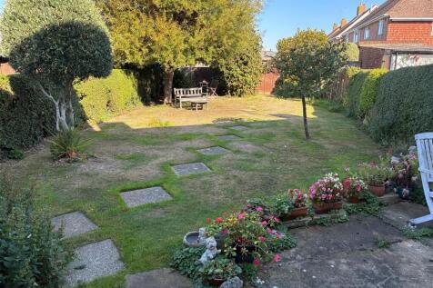 garden 1.jpg