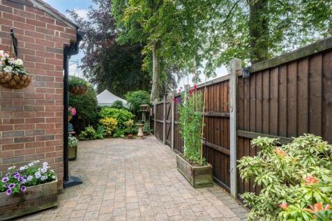 Private Courtyard