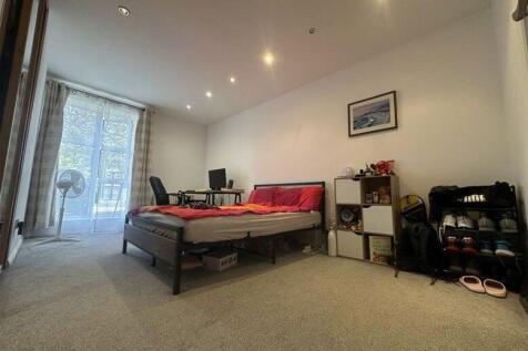 Cheltenham Court, Dexter Close, St Albans, AL1 photo 5