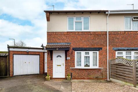 56 Tyning Close-1.jpg