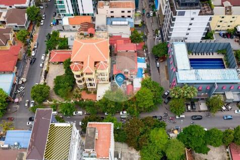 102 Sqm Commercial  Land For Sale - BKK1, Phnom Penh