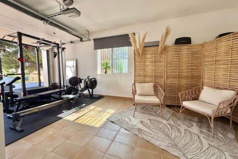 Property Image 34