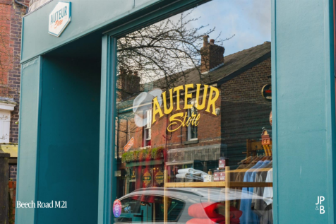 Auteur Store.png