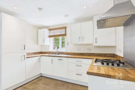 Kitchen/Living Area