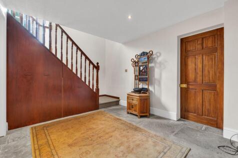 Coach House - Hallway