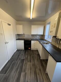 Trenchard Avenue, Stafford, ST16 3QB photo 4