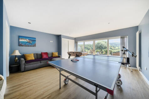 1315591-8-685db31...