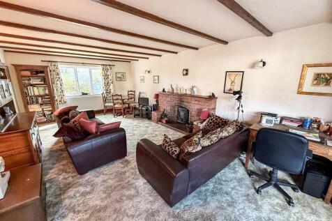 Lounge Additional Photograph