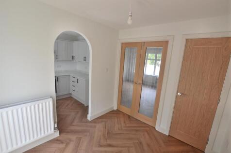 Orchard Close (11).JPG