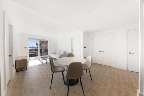 36 Provence Apartments, 3 Monarch Square - Bgaw49q