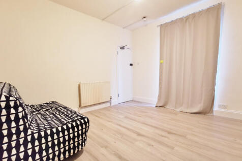 Barrington Road, Crouch End N8 photo 2