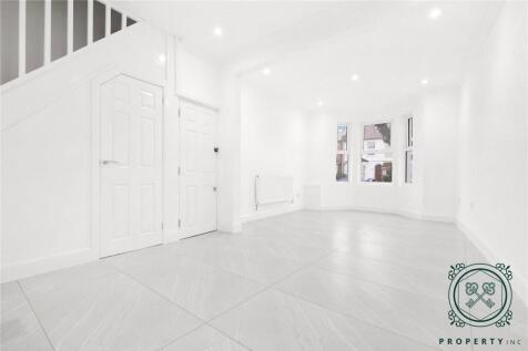 Woodlands Park Road, London, N15 photo 2