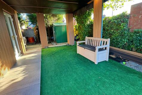 WhatsApp Image 2025-09-25 at 15.07.22 (2).jpeg