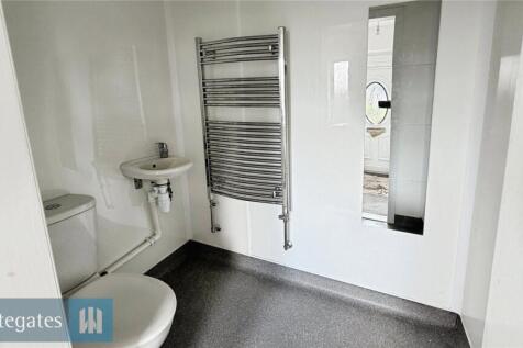 Oakdale, Worsbrough, Barnsley, S70 photo 3