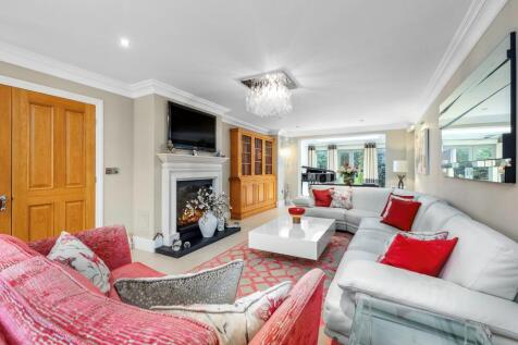 5 bed, 6 bath Detached in Birmingham - Photo 5