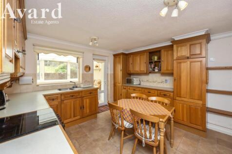 Elsted Crescent, 8-007.jpg