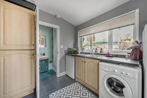 1316108-9-685e761...