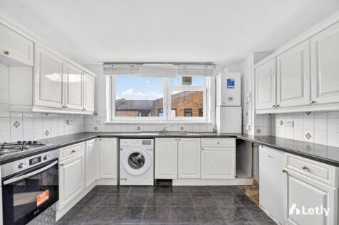 Garratt Lane, London, SW17 photo 4