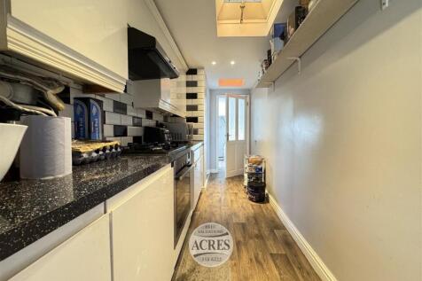 IMG_8043 (Large).jpg