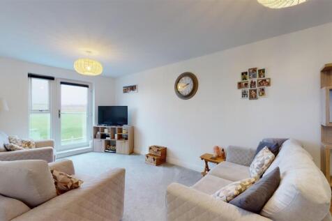 Living Room (1st Floor)