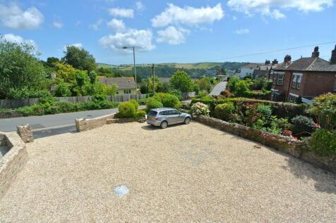 Parking_Crowthers, Dartmouth Hilltops, Dartmouth