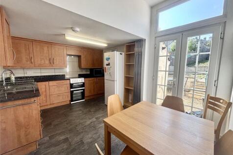 Lymore Avenue photo 3