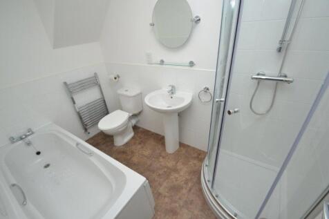 Otley Road, Guiseley, Leeds, LS20 photo 5