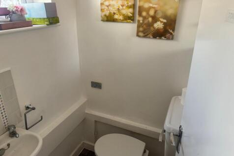 14 Grasscroft Drive, COVENTRY, CV3 5QF , UK photo 5