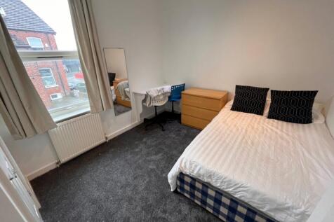 Beamsley Terrace, Hyde Park, Leeds, West Yorkshire, LS6 photo 4