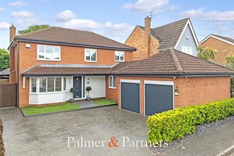 Clacton-on-sea, CO15 - property photo