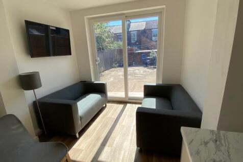 253, Sovereign Road, Earlsdon, Coventry, CV5 6LT photo 3