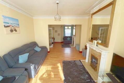 Lounge through to dining area.jpg