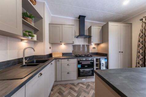 65 Oakmere Country Park-015.JPG