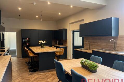 London Road, Newcastle-under-Lyme, ST5 photo 5