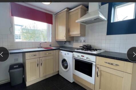 Sotherby Drive, Cheltenham, GL51 photo 2