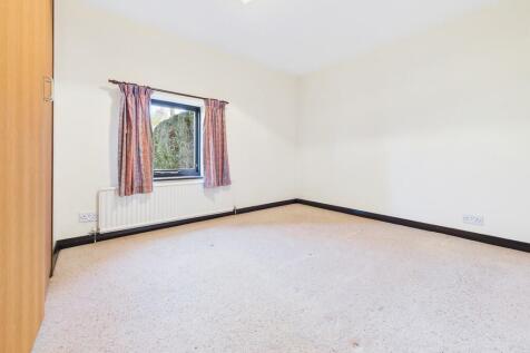 CAM02854G0-PR0356...