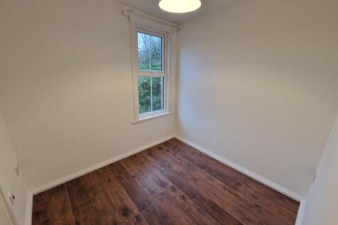 Warwick Place, Leamington Spa photo 4