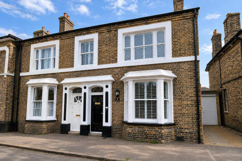 8 Station Road fr...