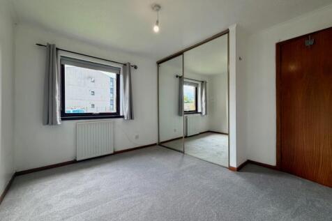 Main Street, Uddingston, Glasgow, South Lanarkshire, G71 photo 5