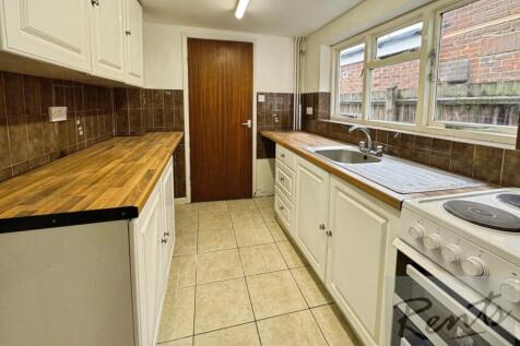 Felixstowe Road, East Ipswich, Ipswich, IP3 photo 5