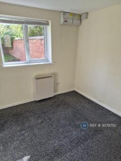 May Court, Nottingham, NG5 photo 5