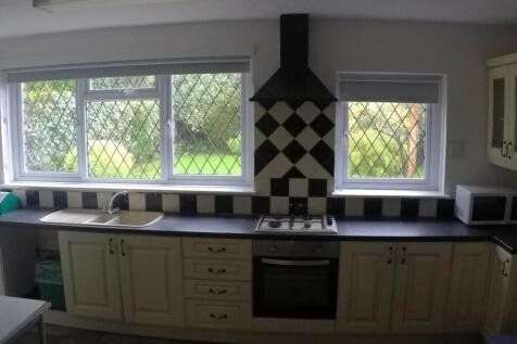 Chantry Lane, Hatfield, Hertfordshire photo 4