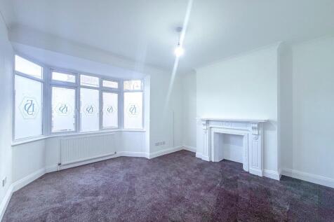 Saint Albans Road, Watford, Watford, WD24 photo 2