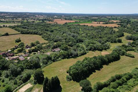 The Skeynes Land, Crouch House Road, Edenbridge, TN8 5LQ