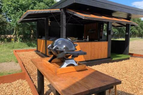 Outdoor Entertaining