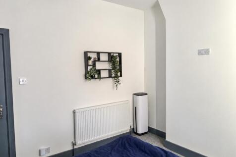 Room 2 photo 3