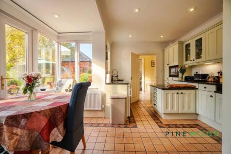 Kitchen &amp; Diner