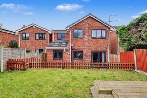 23- Rob Hammond EweMove Pontefract